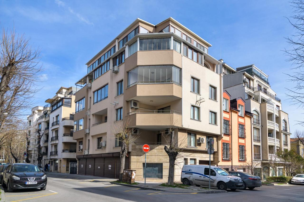 "Варна Дрийм Апартамент" Real Jewel In Top Center 外观 照片